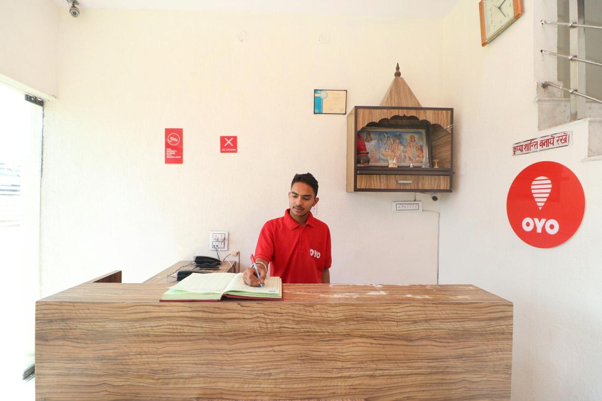 Oyo Hotel Kailash Regency Ludhijána Kültér fotó