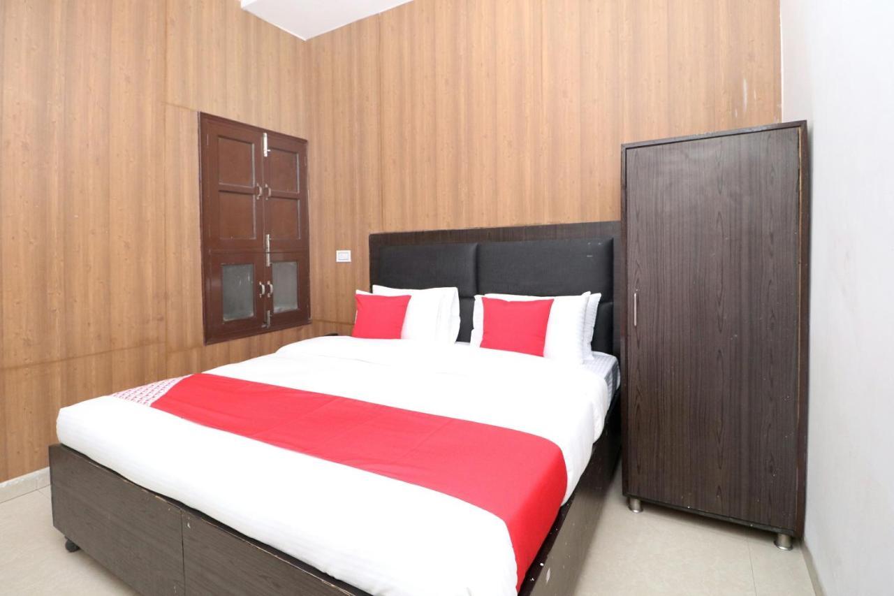 Oyo Hotel Kailash Regency Ludhijána Kültér fotó
